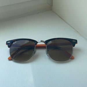 Ray-Ban RB3016 Clubmaster 1126/85